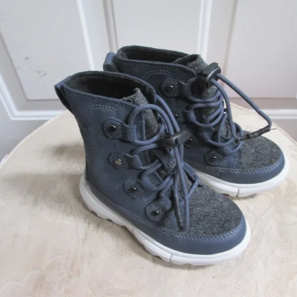 new SOREL EXPLORER girls Navy Blue LACE INDIA winter boots Sz 9